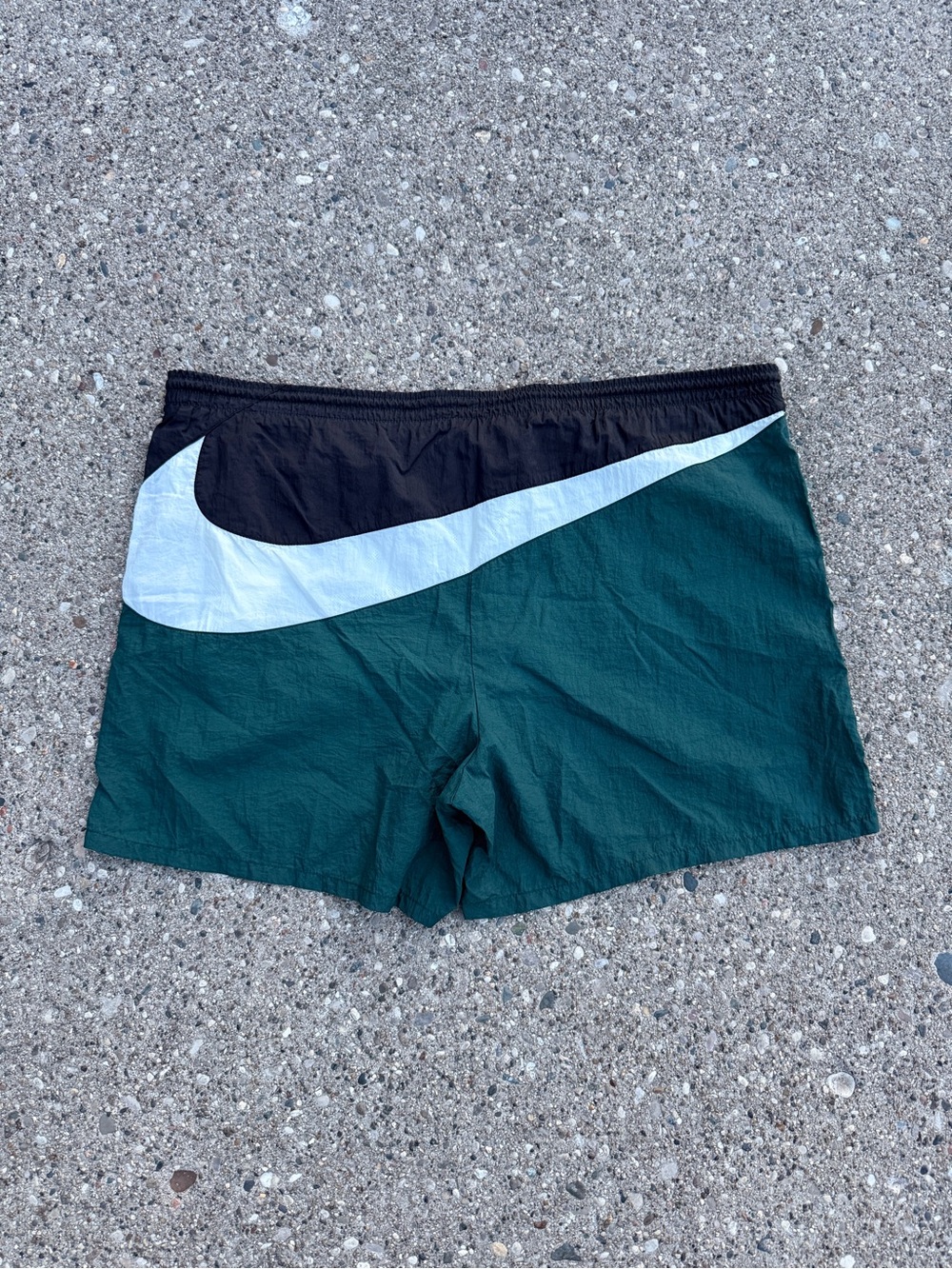 Rare Vintage 90’s Nike Big Swoosh Shorts • Size XL